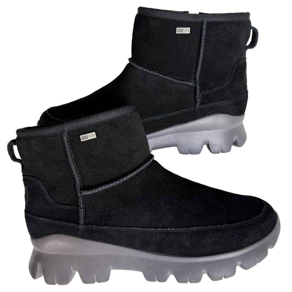 UGG Palomar Waterproof Sneaker Bootie black suede Women's Size 9